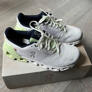 EUC On Cloud Cloudflyer SZ 8.5